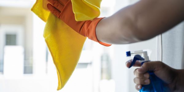 Gm servicio de Limpieza de ventanas en barcelona, badalona y santa coloma de gramenet