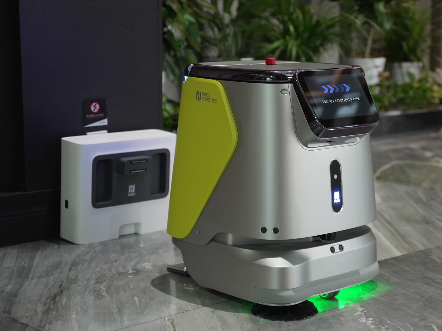 Alquiler de Robot de limpieza para restaurantes, colegios, residencias, farmacias, detistas, en barelona, santa coloma y badalona